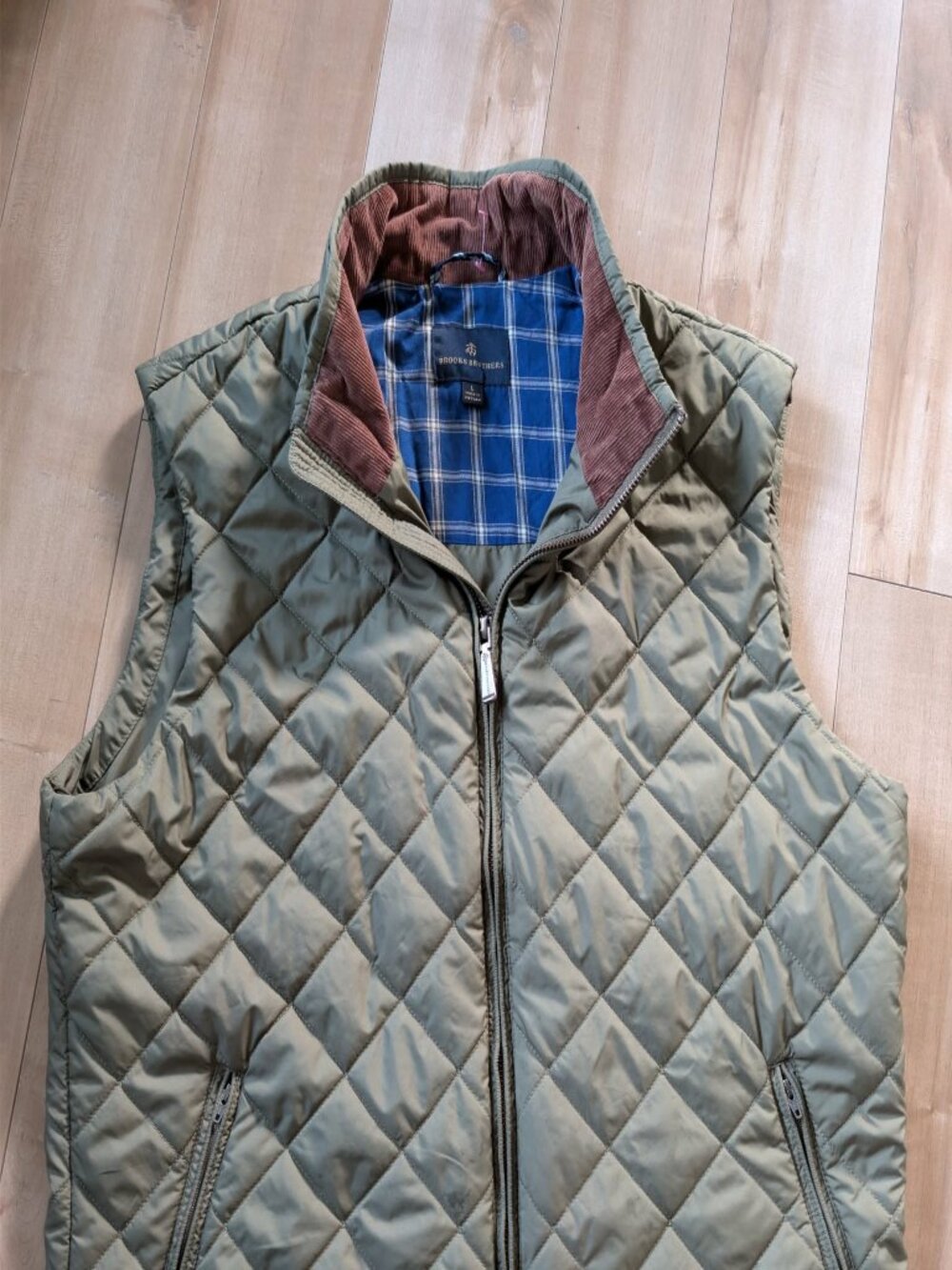 Brooks Brothers Men's Olive Quilted Vest L Corduroy Collar Liner
